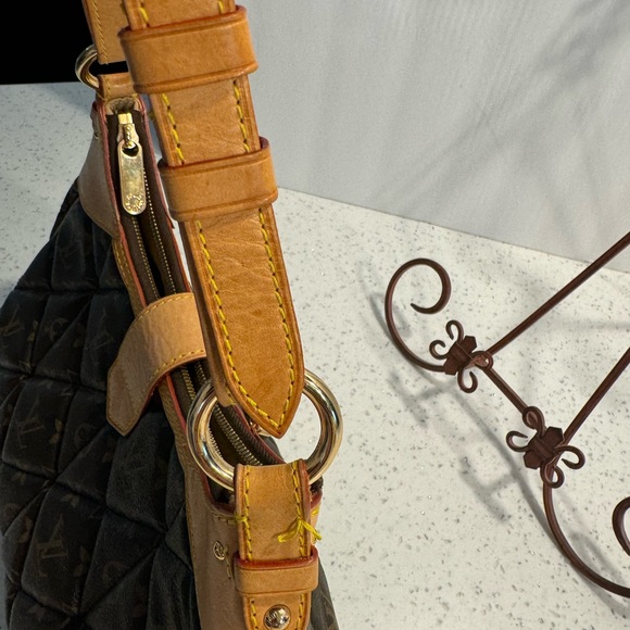 LV Etoile City Pm - Picture 6 of 11